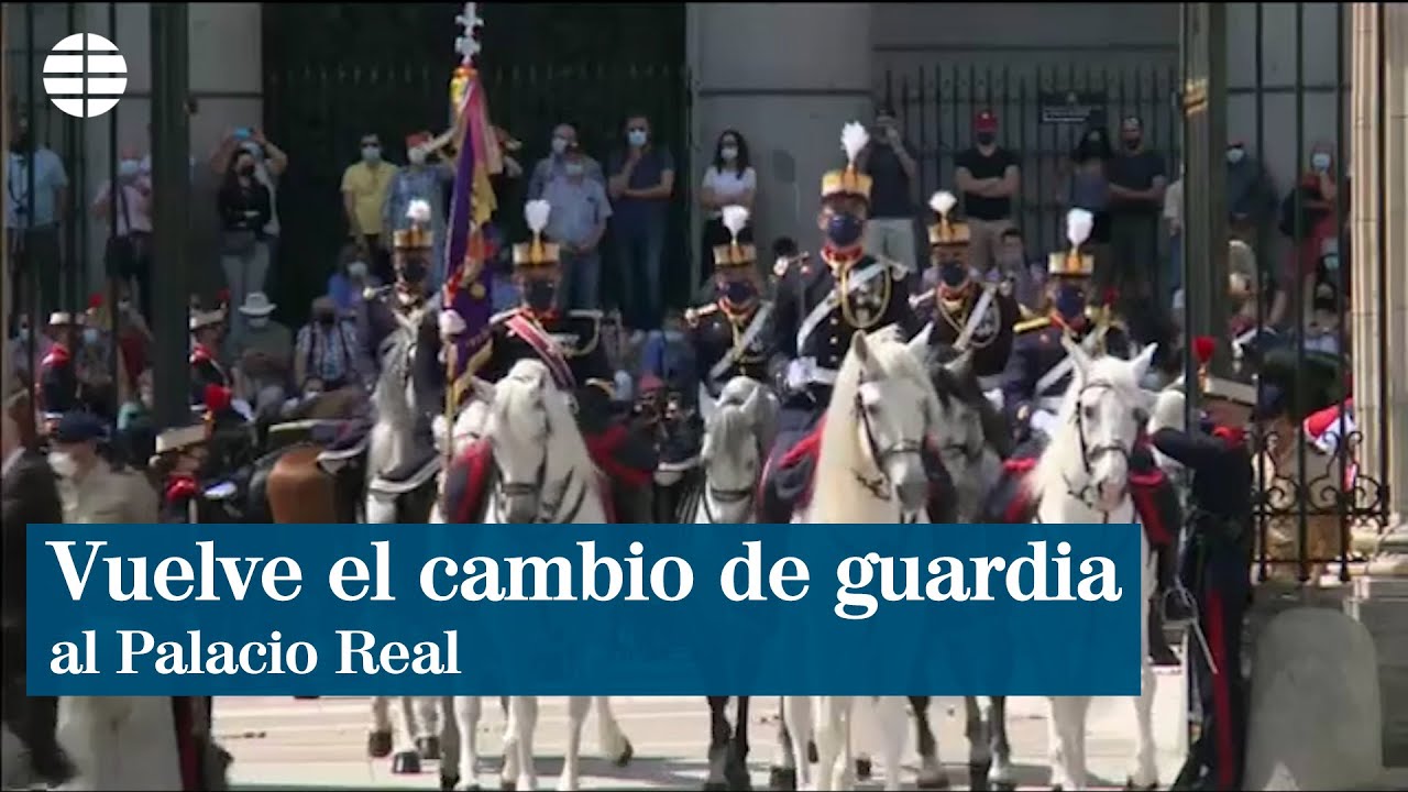 próximo cambio de guardia palacio real