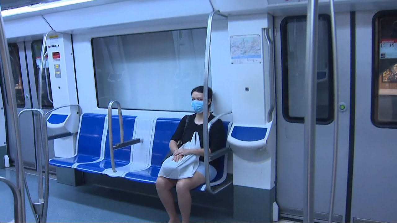 es obligatoria la mascarilla en el metro de barcelona